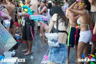 W Bangkok นำเสนอ Songkran Splash Away Pool Party (อัลบั้มที่ 1) — photo 169