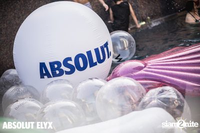 W Bangkok นำเสนอ Songkran Splash Away Pool Party (อัลบั้มที่ 1) — photo 171