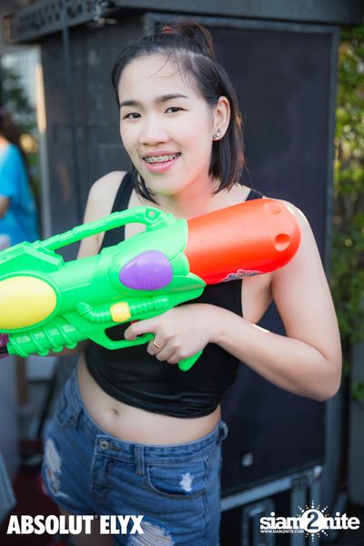 W Bangkok นำเสนอ Songkran Splash Away Pool Party (อัลบั้มที่ 1) — photo 183