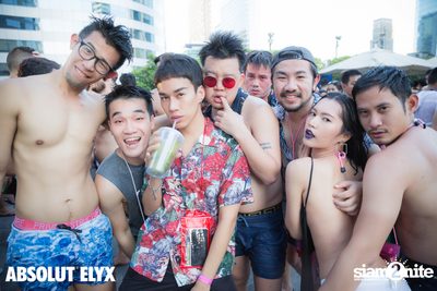 W Bangkok นำเสนอ Songkran Splash Away Pool Party (อัลบั้มที่ 1) — photo 196