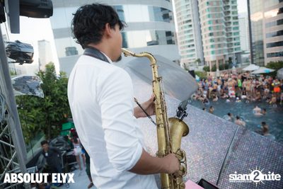 W Bangkok นำเสนอ Songkran Splash Away Pool Party (อัลบั้มที่ 1) — photo 206