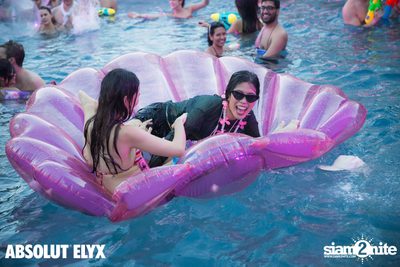 W Bangkok นำเสนอ Songkran Splash Away Pool Party (อัลบั้มที่ 1) — photo 209