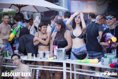 W Bangkok นำเสนอ Songkran Splash Away Pool Party (อัลบั้มที่ 1) — photo 215