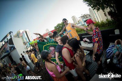 amBar นำเสนอ Songkran Fest Pool Party — photo 23