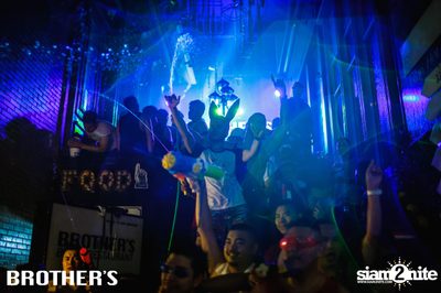 Brother's นำเสนอ Songkran Party 2018 — photo 6
