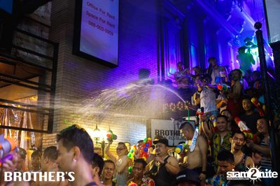 Brother's นำเสนอ Songkran Party 2018 — photo 9