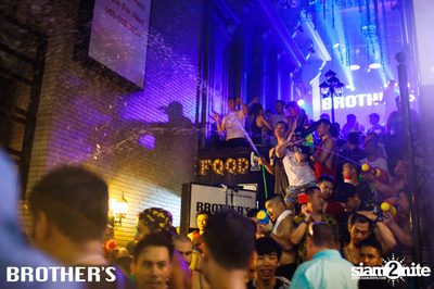 Brother's นำเสนอ Songkran Party 2018 — photo 11