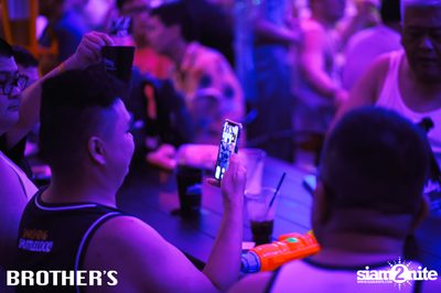 Brother's นำเสนอ Songkran Party 2018 — photo 66