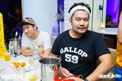 Brother's นำเสนอ Songkran Party 2018 — photo 68