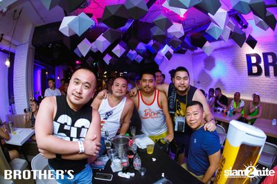 Brother's นำเสนอ Songkran Party 2018 — photo 99