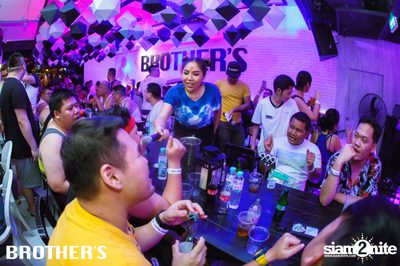 Brother's นำเสนอ Songkran Party 2018 — photo 101