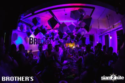 Brother's นำเสนอ Songkran Party 2018 — photo 104