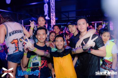 Songkran Space Splash Foam Party at Maldives Bar Mengjai — photo 4