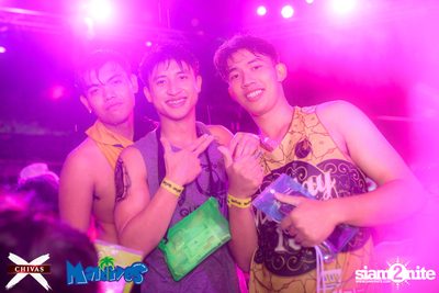 Songkran Space Splash Foam Party at Maldives Bar Mengjai — photo 44