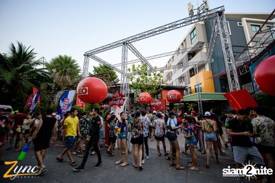 งาน Zync Songkran Festival 2018 — photo 1