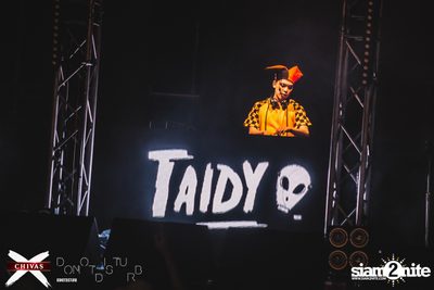 ChivasX DND Songkran: Water Circus 2018 — photo 4