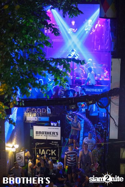 งาน Brother's Presents Songkran Party 2018 — photo 11