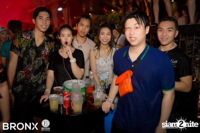 Bronx นำเสนอ Songkran Festival 2018 — photo 18