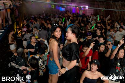 Bronx นำเสนอ Songkran Festival 2018 — photo 29