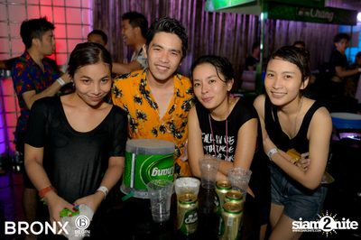 Bronx นำเสนอ Songkran Festival 2018 — photo 34