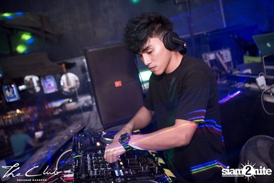Songkran Gone Wild at The Club Khaosan — photo 2