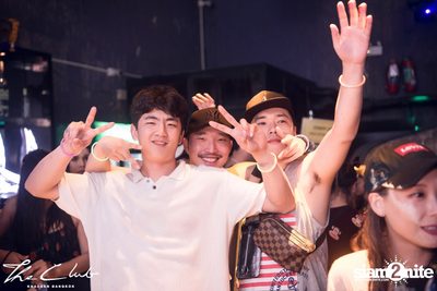 Songkran Gone Wild at The Club Khaosan — photo 31