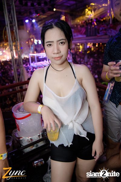งาน Zync Songkran Festival 2018 — photo 187