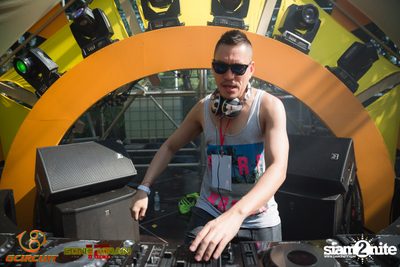 งาน gCircuit: Super Songkran 12 | Bear Pool Party — photo 98