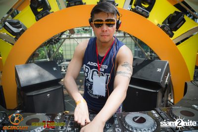 งาน gCircuit: Super Songkran 12 | Boy Pool Party — photo 24