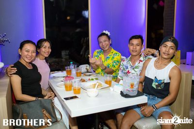 Brother's นำเสนอ Songkran Party 2018 — photo 43