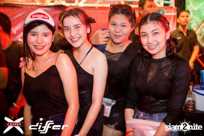 งาน ChivasX Differ Songkran: Summer Fresh 2018 — photo 69