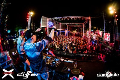 งาน ChivasX Differ Songkran: Summer Fresh 2018 — photo 97