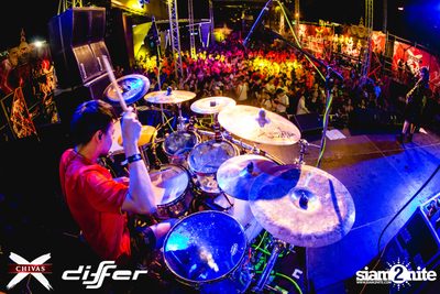 งาน ChivasX Differ Songkran: Summer Fresh 2018 — photo 135