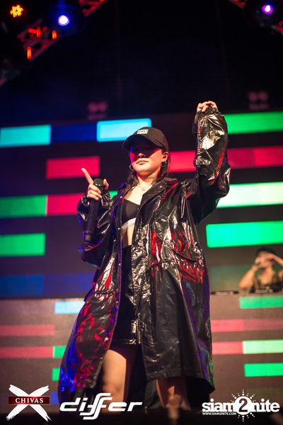 งาน ChivasX Differ Songkran: Summer Fresh 2018 — photo 158