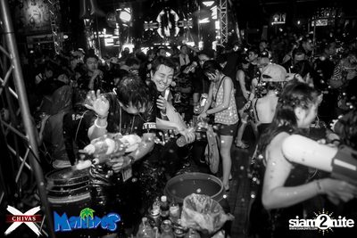 Songkran Space Splash Foam Party at Maldives Bar Mengjai — photo 36