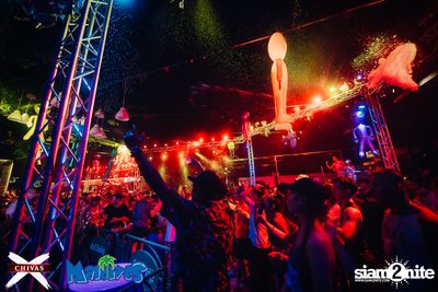 Songkran Space Splash Foam Party at Maldives Bar Mengjai — photo 51
