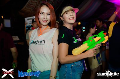 Songkran Space Splash Foam Party at Maldives Bar Mengjai — photo 7