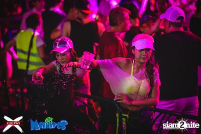 Songkran Space Splash Foam Party at Maldives Bar Mengjai — photo 12