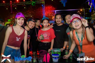 Songkran Space Splash Foam Party at Maldives Bar Mengjai — photo 24