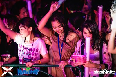 Songkran Space Splash Foam Party at Maldives Bar Mengjai — photo 103