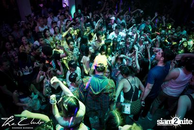 Songkran Gone Wild | The Club Khaosan — photo 6