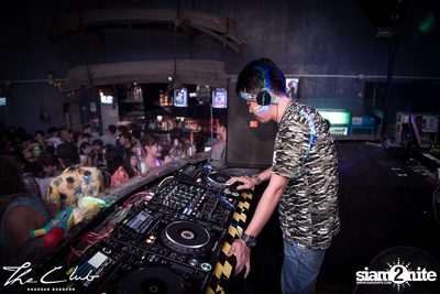 Songkran Gone Wild | The Club Khaosan — photo 7