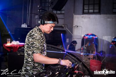 Songkran Gone Wild | The Club Khaosan — photo 12
