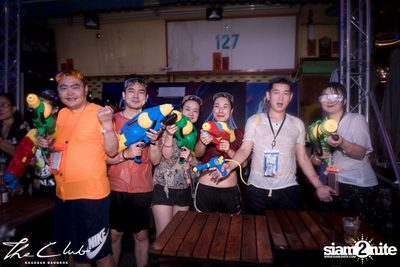 Songkran Gone Wild | The Club Khaosan — photo 26