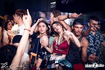 Songkran Gone Wild | The Club Khaosan — photo 27