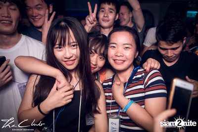 Songkran Gone Wild | The Club Khaosan — photo 49