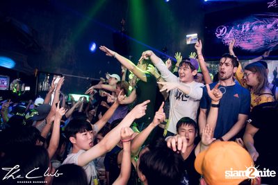Songkran Gone Wild | The Club Khaosan — photo 58