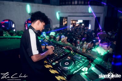 Songkran Gone Wild | The Club Khaosan — photo 73