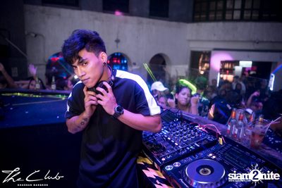 Songkran Gone Wild | The Club Khaosan — photo 78