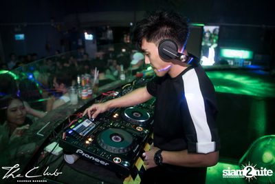 Songkran Gone Wild | The Club Khaosan — photo 84
